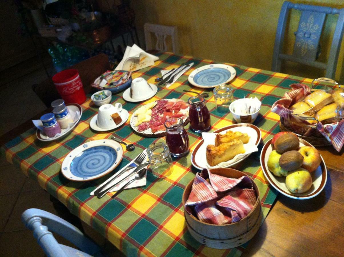 Bed and Breakfast East Wind Medea Exteriér fotografie